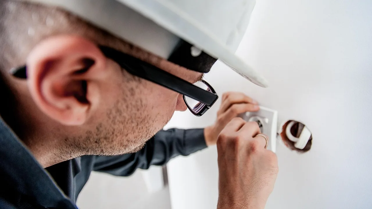 Offert för elinstallation – mall för prisförslag